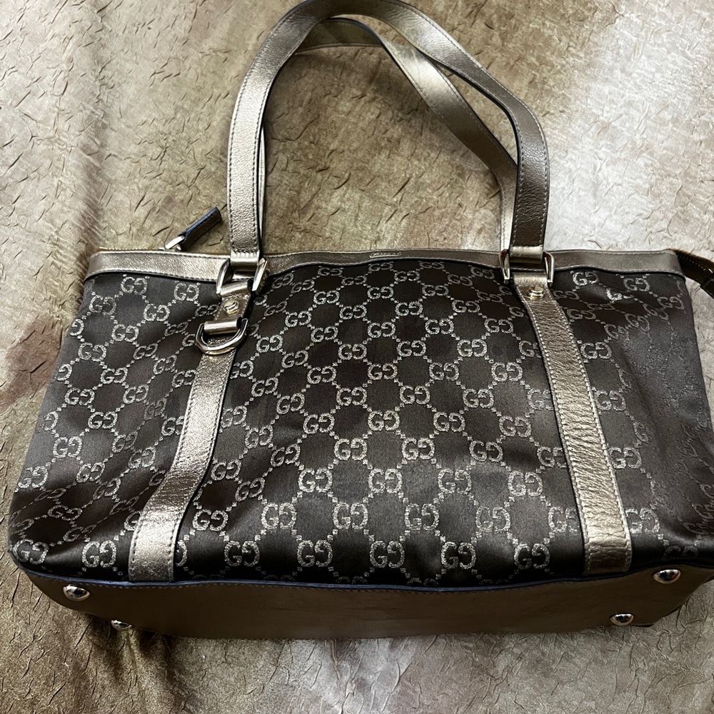 Gucci bag